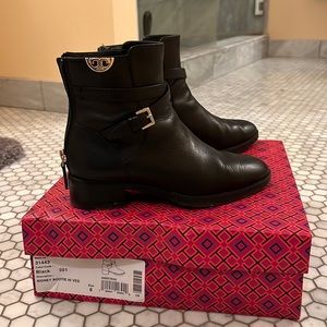 Gently used Tory Burch Booties Size 6M!
